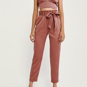 Womens Satin Belted Taper Pants